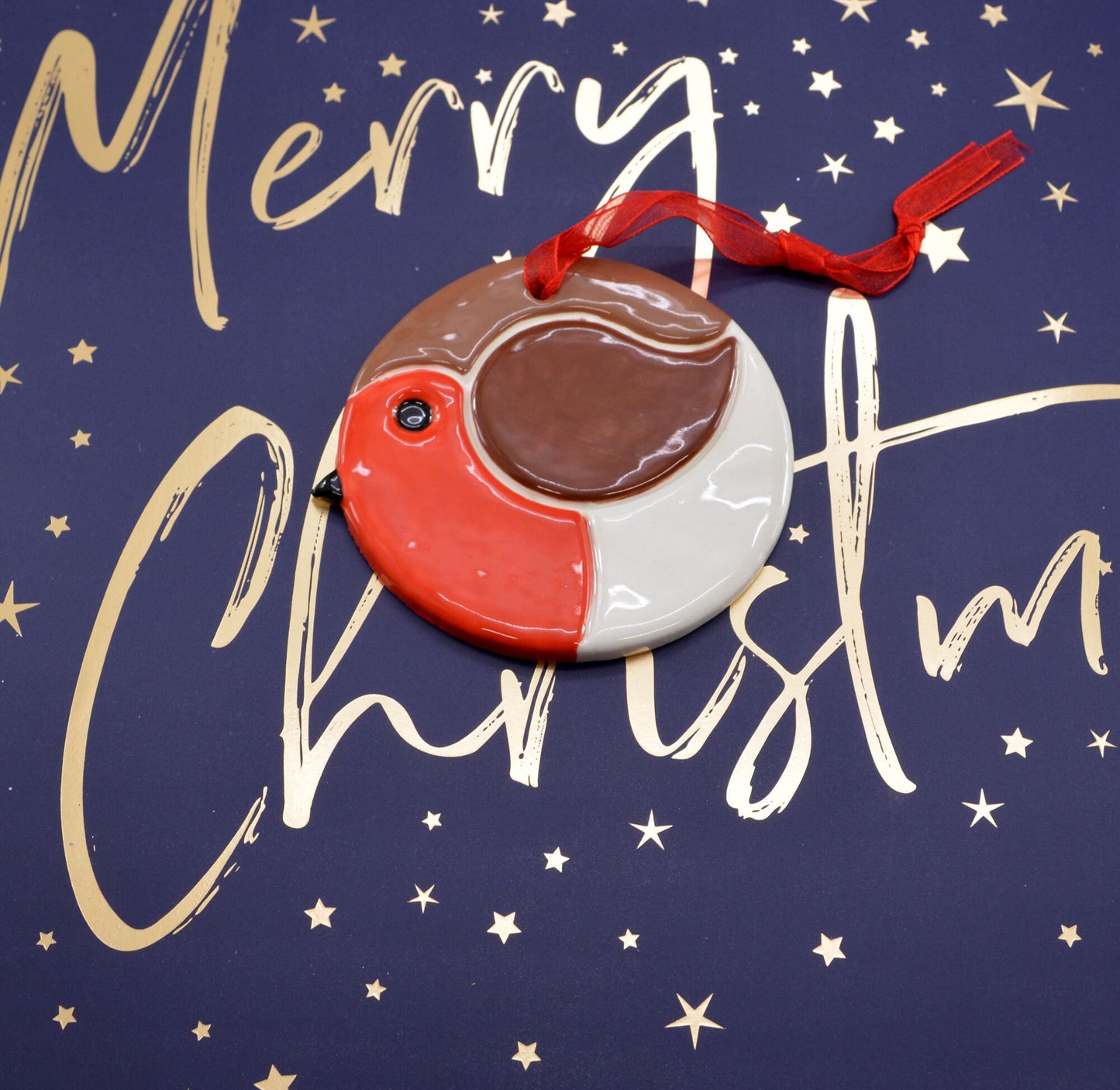 Handmade Ceramic Robin Christmas Ornament: Festive Tree Decoration