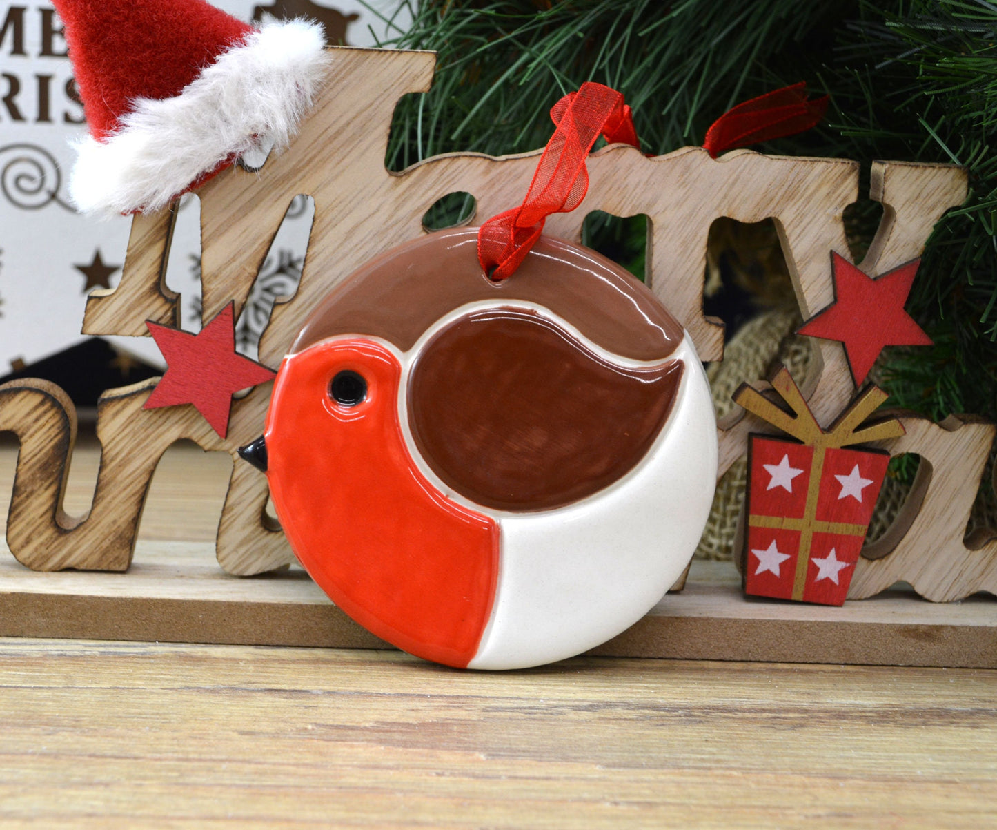 Handmade Ceramic Robin Christmas Ornament: Festive Tree Decoration