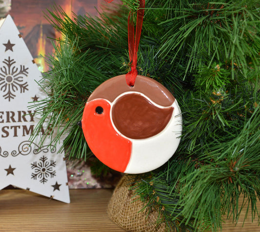 Handmade Ceramic Robin Christmas Ornament: Festive Tree Decoration